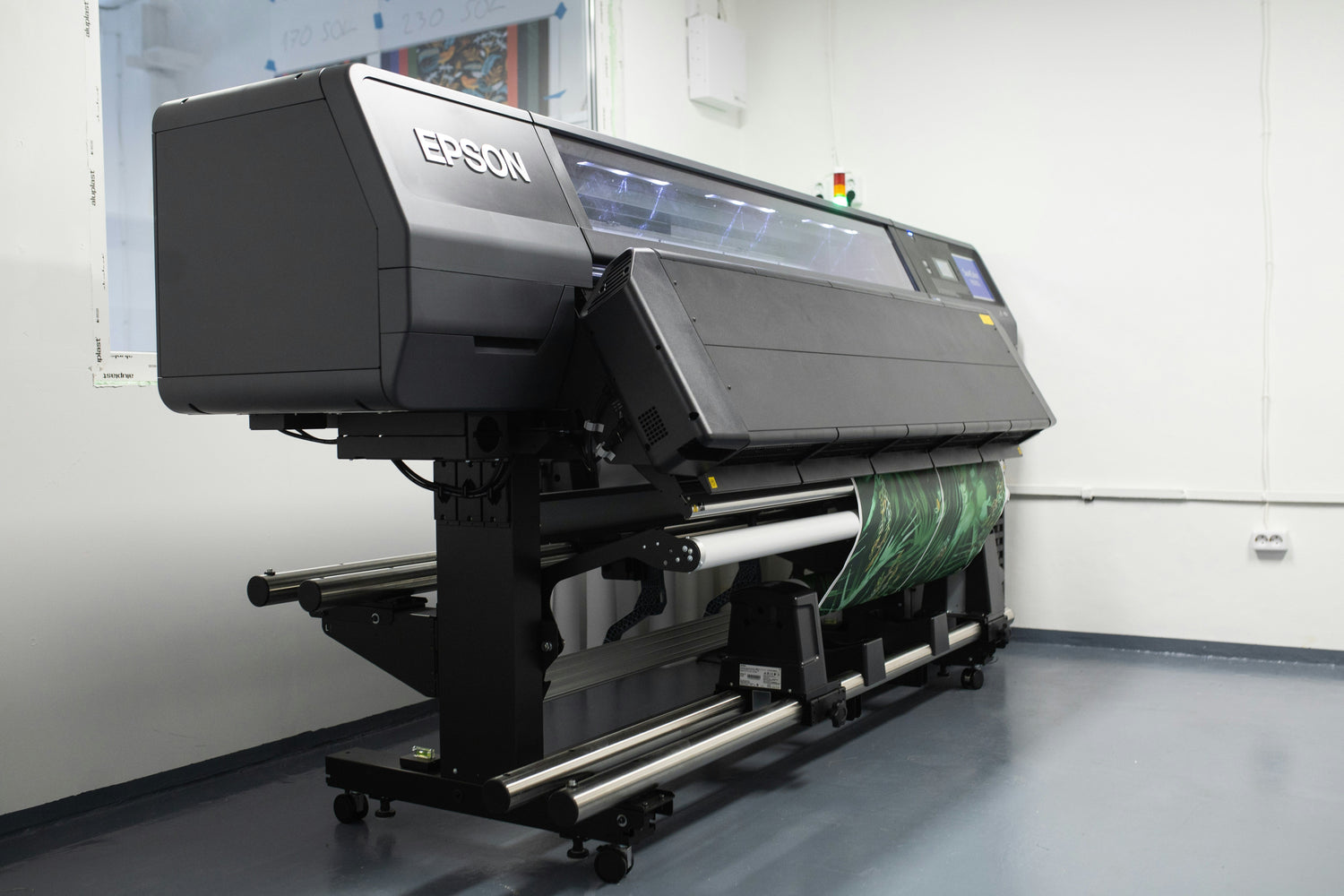 Best resolution for printing: a professional wide-format printer.