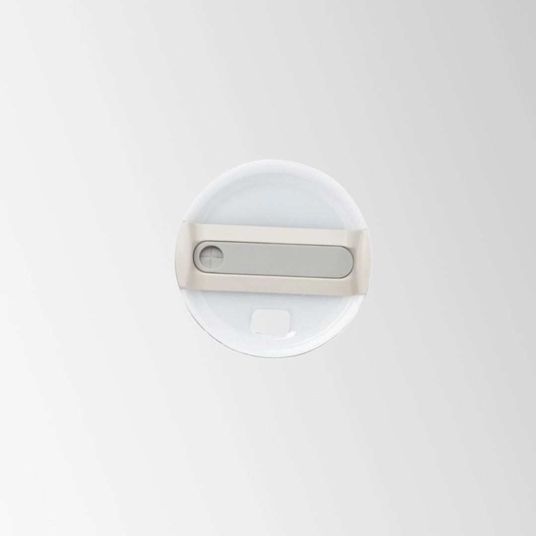 Tumbler lid top view