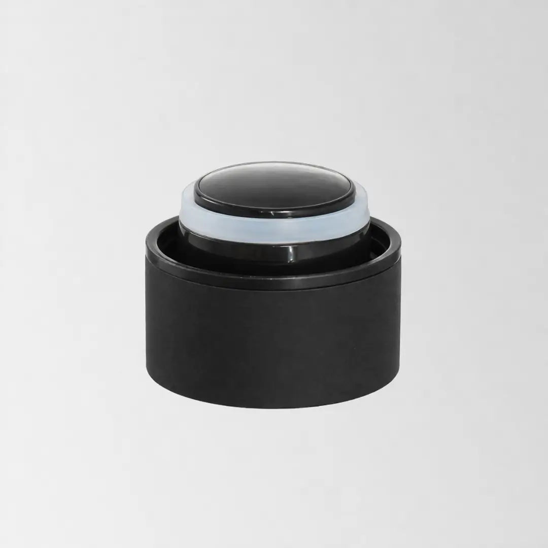 17 oz. Water bottle lid top view